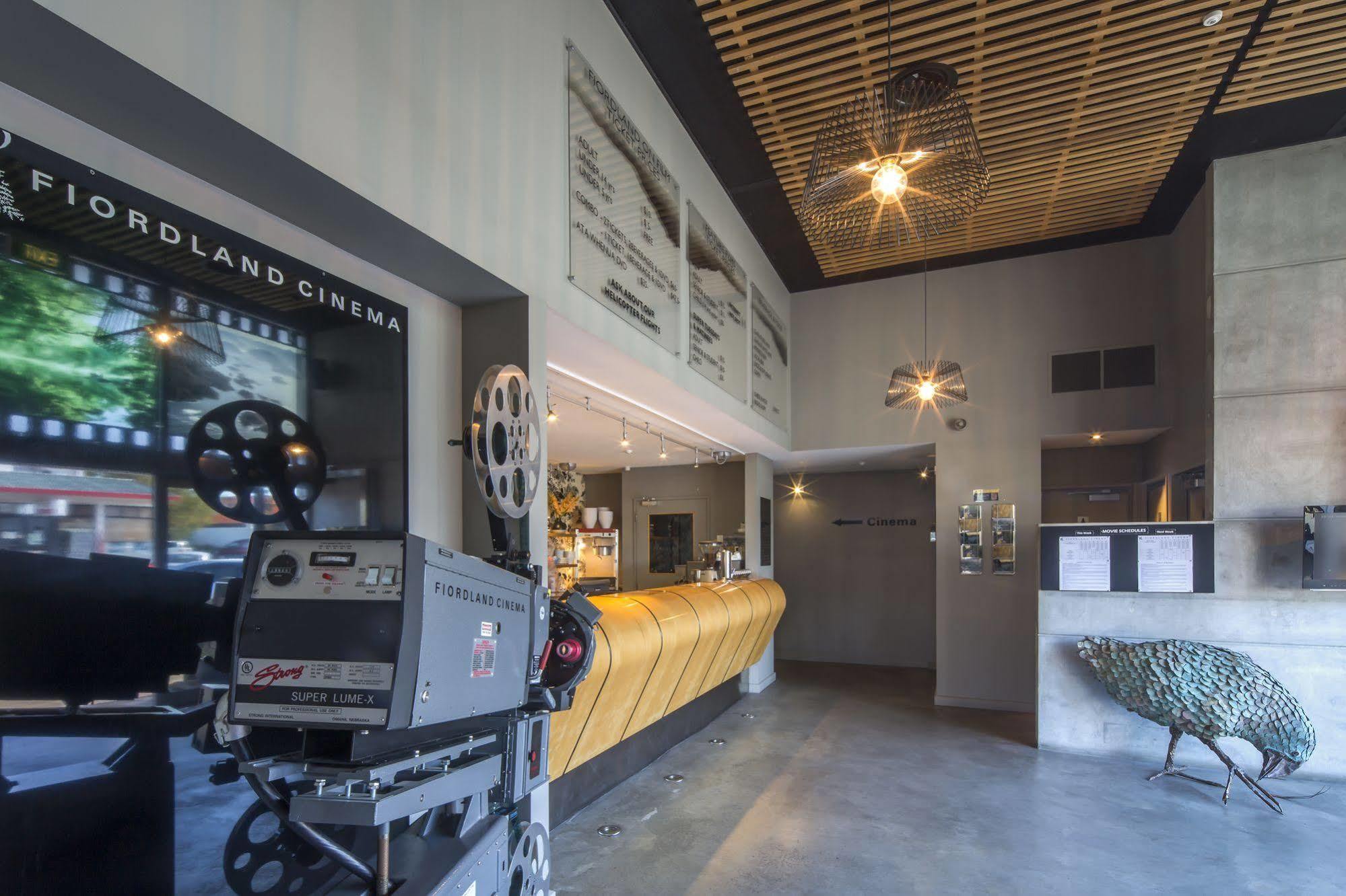 The Cinema Suites Te Anau Exterior photo